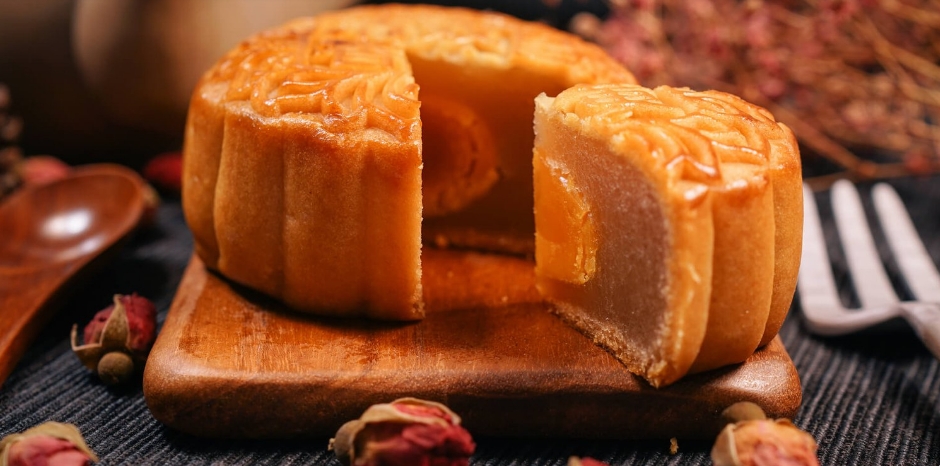 ?中秋月明，中鵬相伴?